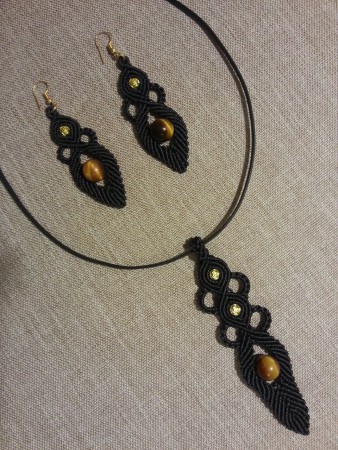 /products/cierny-anticky-set-s-tigrim-okom/